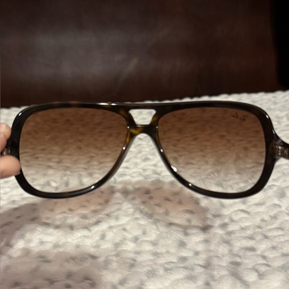 Brand New! - Ray Ban RB4162 Aviator Havana Brown sunglasses - Picture 3 of 9